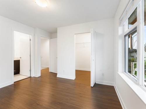 10-4099 No. 4 Road, Richmond, BC 