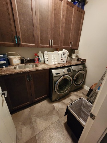 1424 Duchess Street, Coquitlam, BC 