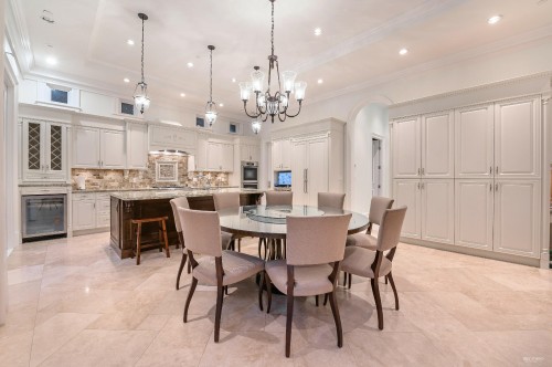 6389 Elm Street, Vancouver, BC 