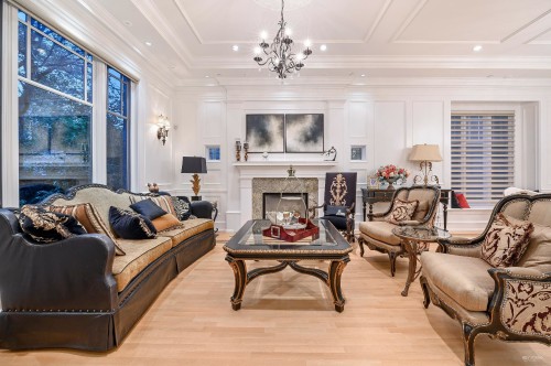 6389 Elm Street, Vancouver, BC 