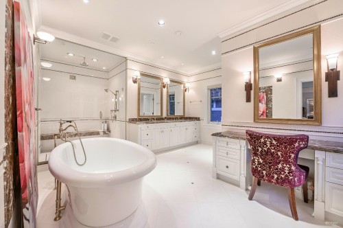 6389 Elm Street, Vancouver, BC 