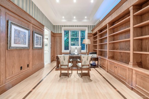 6389 Elm Street, Vancouver, BC 