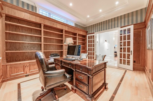 6389 Elm Street, Vancouver, BC 