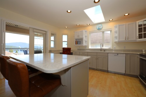 561 Spyglass Place, Gibsons, BC 