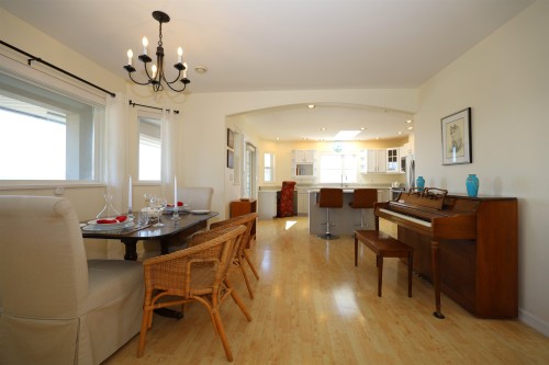 561 Spyglass Place, Gibsons, BC 