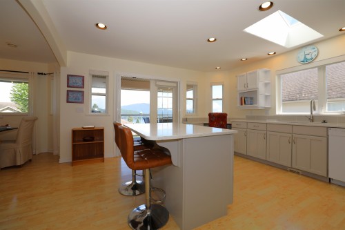 561 Spyglass Place, Gibsons, BC 