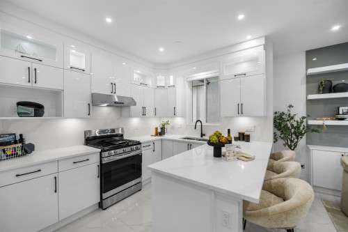 2076 50Th Avenue E, Vancouver, BC 