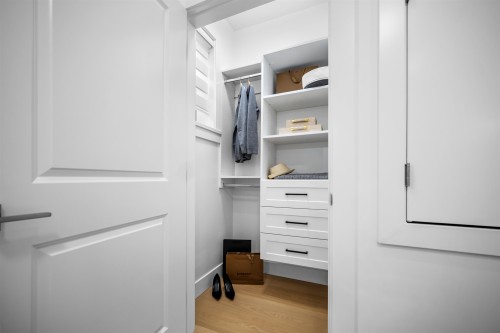 2076 50Th Avenue E, Vancouver, BC 