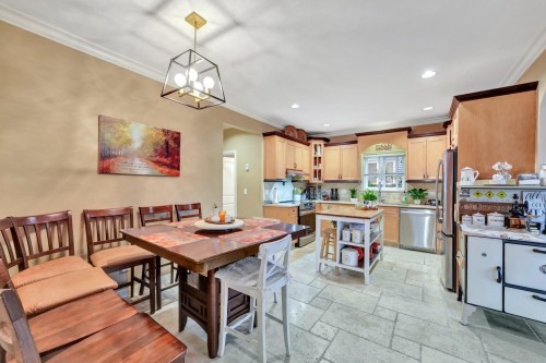 12263 Mcmyn Avenue, Pitt Meadows, BC 