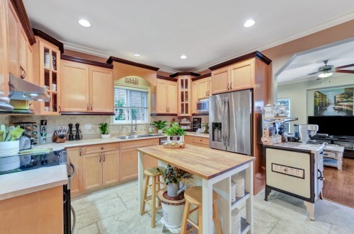 12263 Mcmyn Avenue, Pitt Meadows, BC 