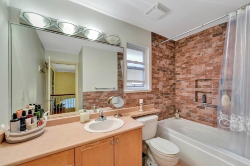 12263 Mcmyn Avenue, Pitt Meadows, BC 