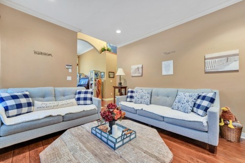 12263 Mcmyn Avenue, Pitt Meadows, BC 