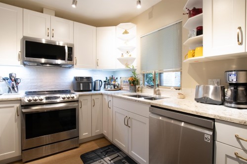 41-555 Eaglecrest Drive, Gibsons, BC 