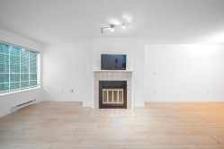 208-7571 Moffatt Road  Richmond, BC V6Y 3N1