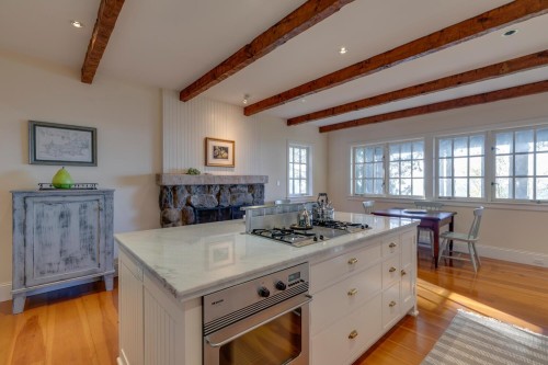 1289 Gower Point Road, Gibsons, BC 