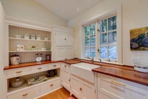 1289 Gower Point Road, Gibsons, BC 