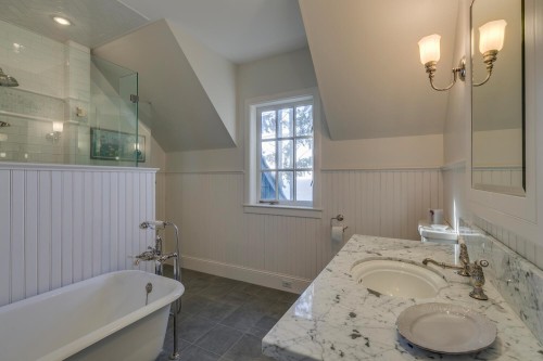 1289 Gower Point Road, Gibsons, BC 