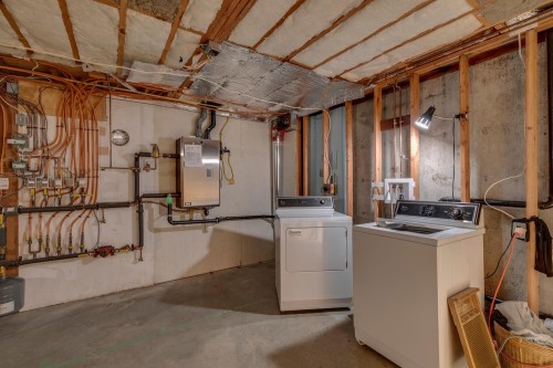 1289 Gower Point Road, Gibsons, BC 