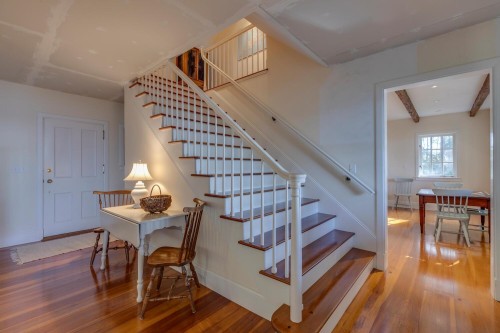 1289 Gower Point Road, Gibsons, BC 