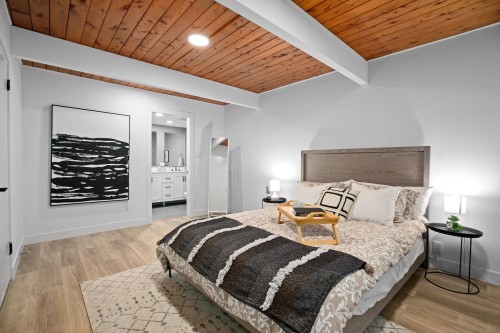 530 Hadden Drive, West Vancouver, BC 