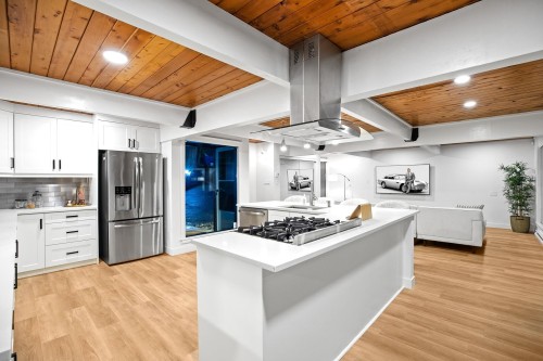 530 Hadden Drive, West Vancouver, BC 