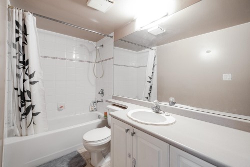 219-5880 Dover Crescent, Richmond, BC 