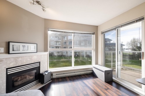 219-5880 Dover Crescent, Richmond, BC 