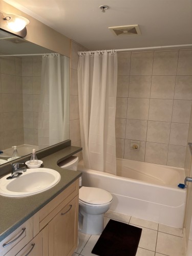 215-1503 65Th Avenue W, Vancouver, BC 