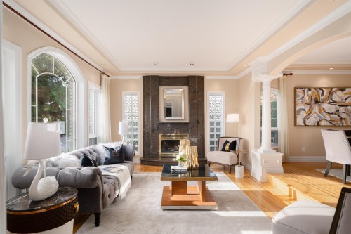 6111 Kitchener Street, Burnaby, BC 