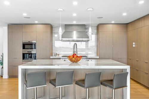 4125 Burkehill Place, West Vancouver, BC 