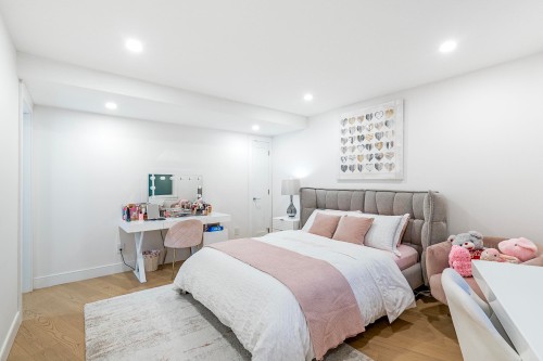 4125 Burkehill Place, West Vancouver, BC 