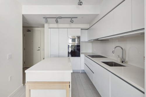 611-180 2Nd Avenue E, Vancouver, BC 