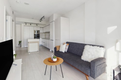 611-180 2Nd Avenue E, Vancouver, BC 