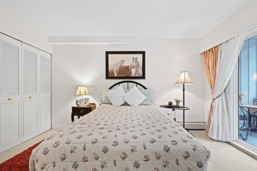 206-250 1St Street W, North Vancouver, BC 