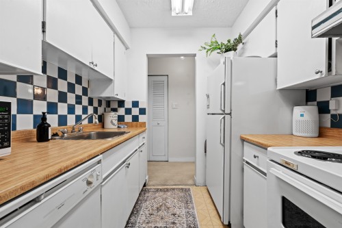 206-250 1St Street W, North Vancouver, BC 