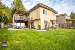 Ground level-1990 Casano Drive  North Vancouver, BC V7J 2R2