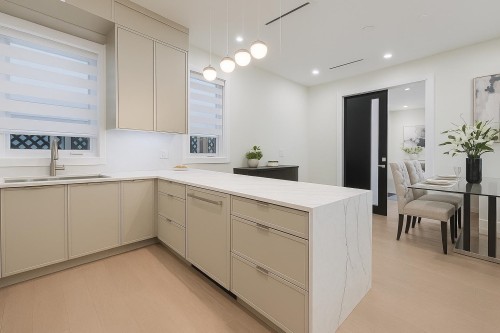 1-4650 Gothard Street, Vancouver, BC 