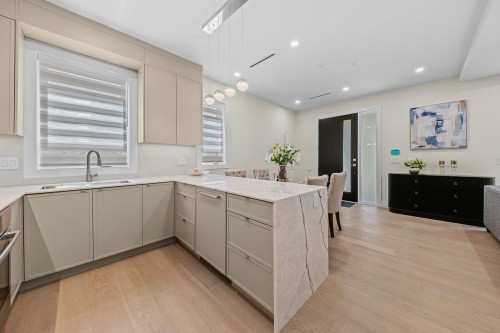 1-4650 Gothard Street, Vancouver, BC 