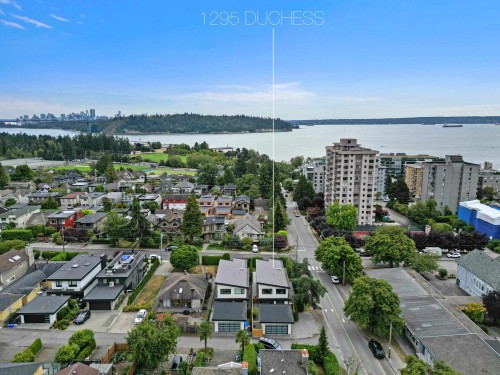 1295 Duchess Avenue, West Vancouver, BC 