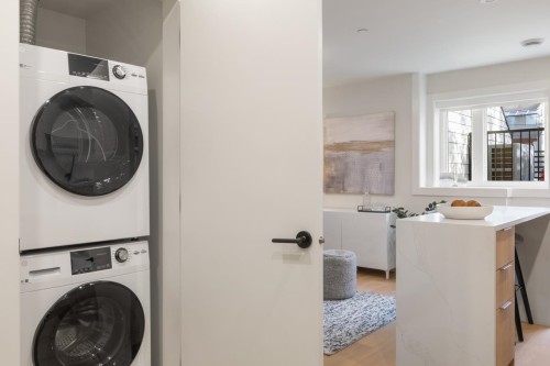 1937 Templeton Drive, Vancouver, BC 