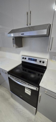 919 Runnymede Avenue, Coquitlam, BC 