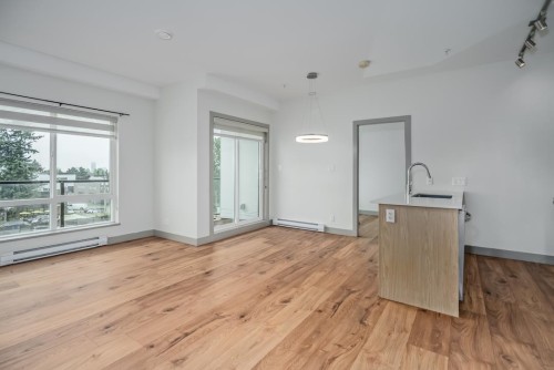 411-6968 Royal Oak Avenue, Burnaby, BC 