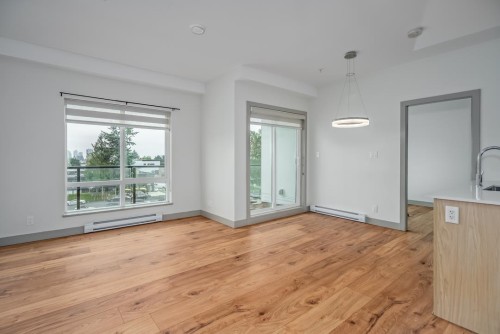 411-6968 Royal Oak Avenue, Burnaby, BC 