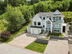 25540 Godwin Drive  Maple Ridge, BC V2W 1G9