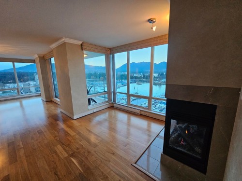 1701-499 Broughton Street, Vancouver, BC 