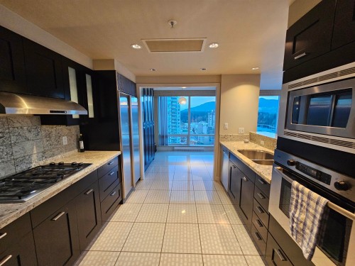 1701-499 Broughton Street, Vancouver, BC 