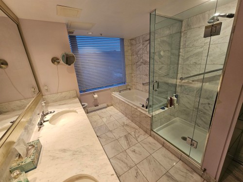 1701-499 Broughton Street, Vancouver, BC 