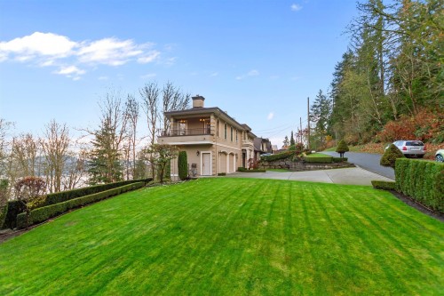 5521 Bessborough Drive, Burnaby, BC 