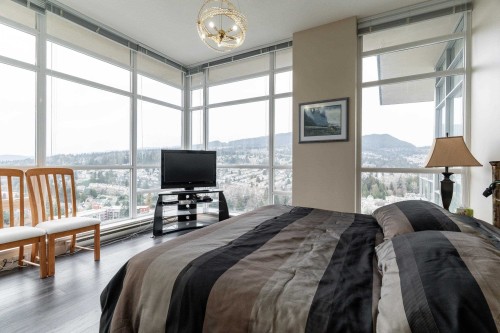 3202-2978 Glen Drive, Coquitlam, BC 