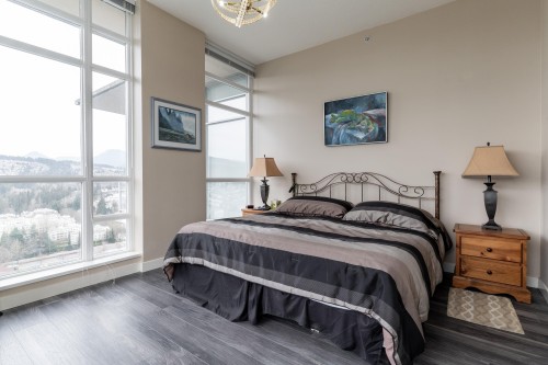 3202-2978 Glen Drive, Coquitlam, BC 